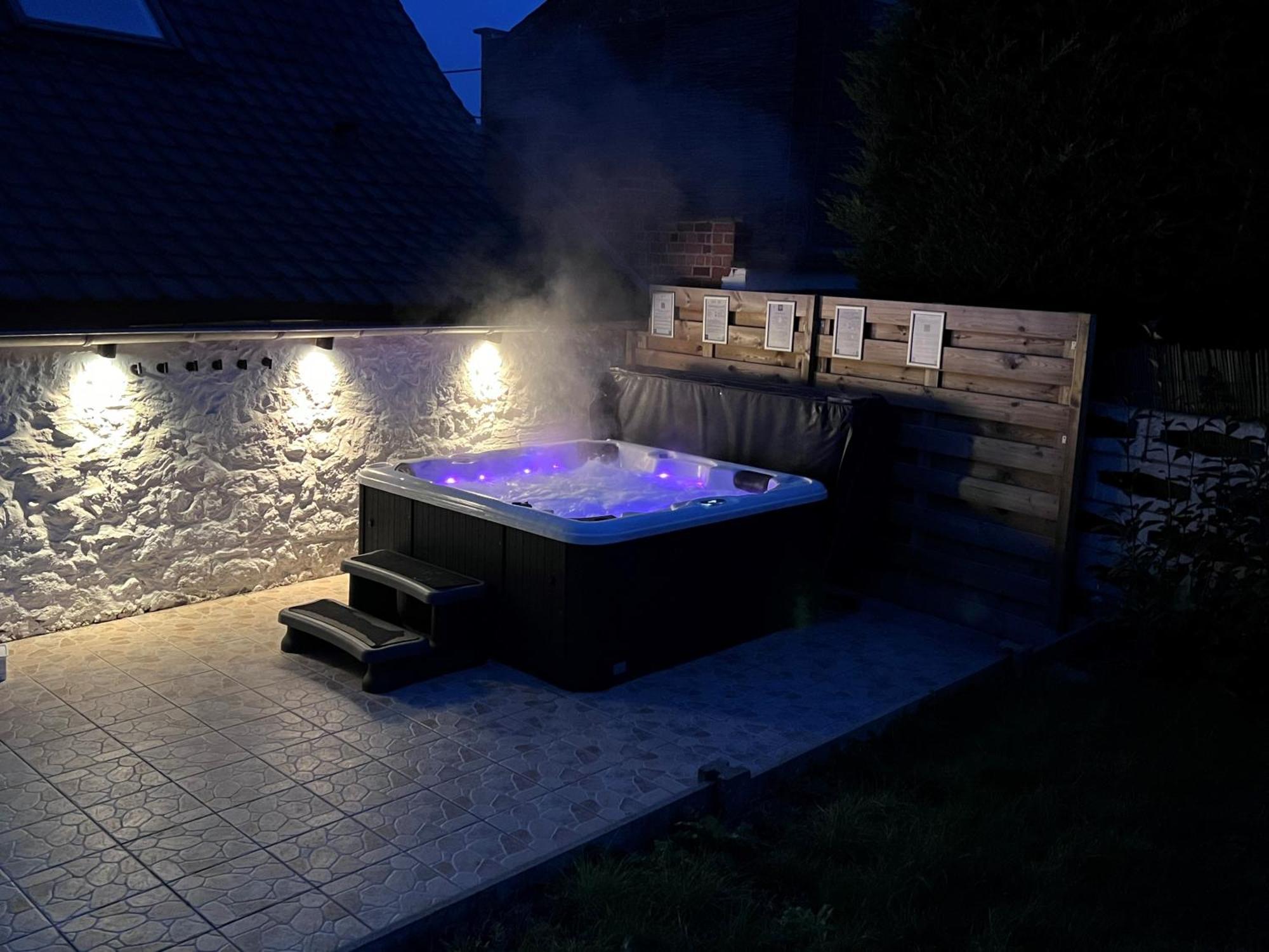 Gite Rubis - Jacuzzi - Pairi Daiza - 6 Pers Brugelette Luaran gambar